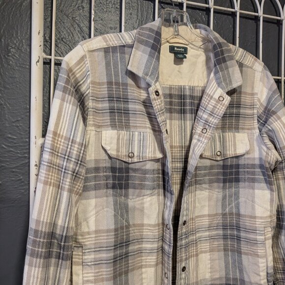 Roots Size M Plaid Button Top - Picture 2 of 4